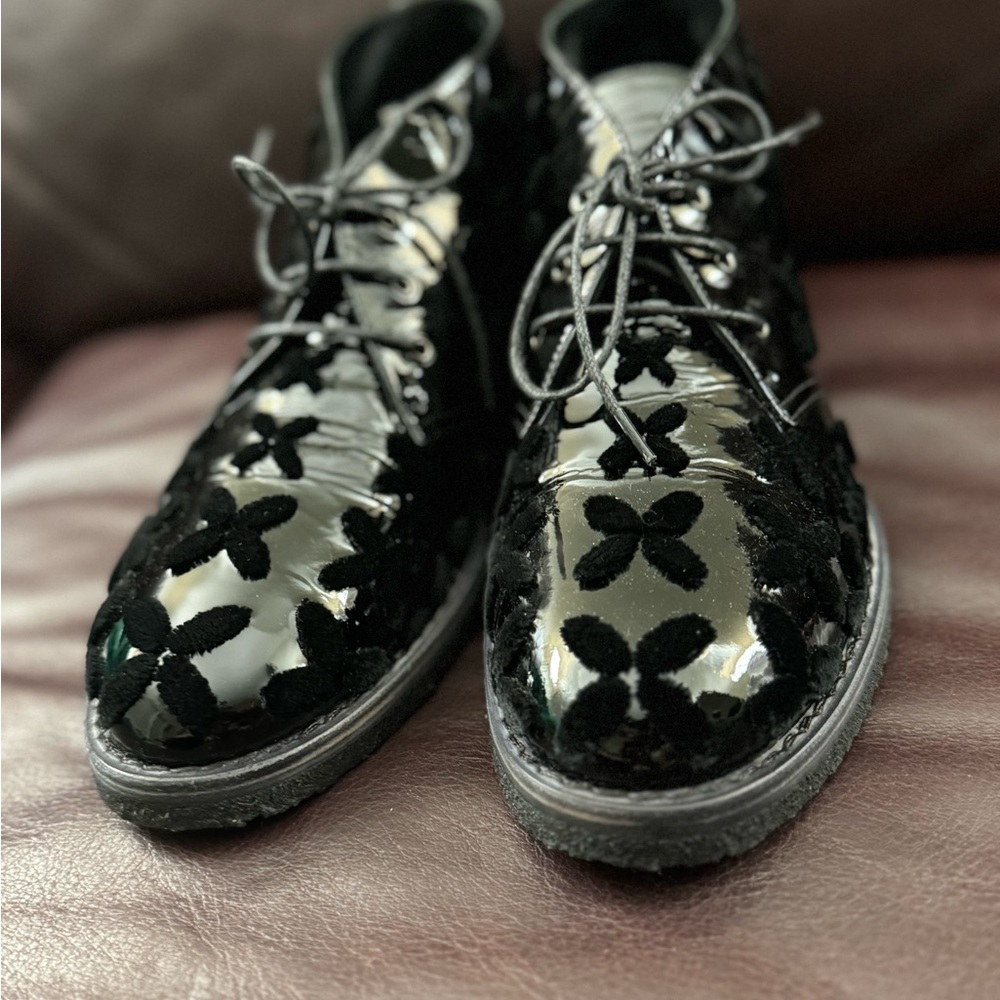Alaia Black Suede Lace-up Laser-cut Boots EUR 40 / US 9.5-10 - NWOT